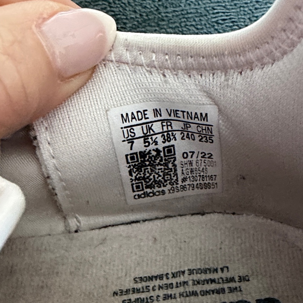 Adidas light pink Sneakers - Picture 3 of 5